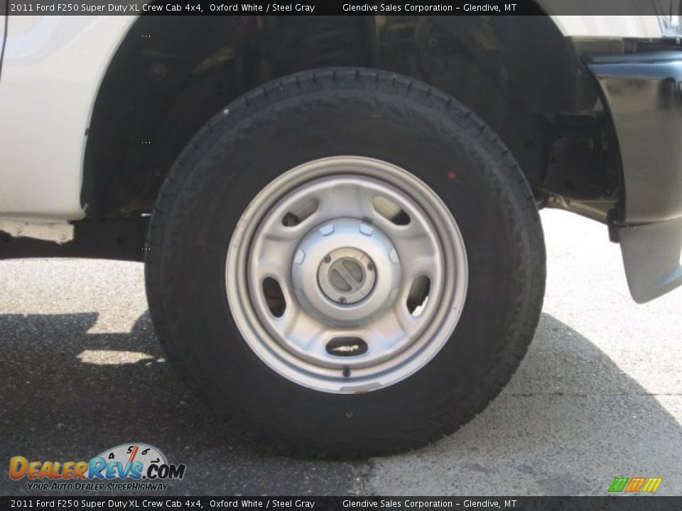 2011 Ford F250 Super Duty XL Crew Cab 4x4 Oxford White / Steel Gray Photo #23