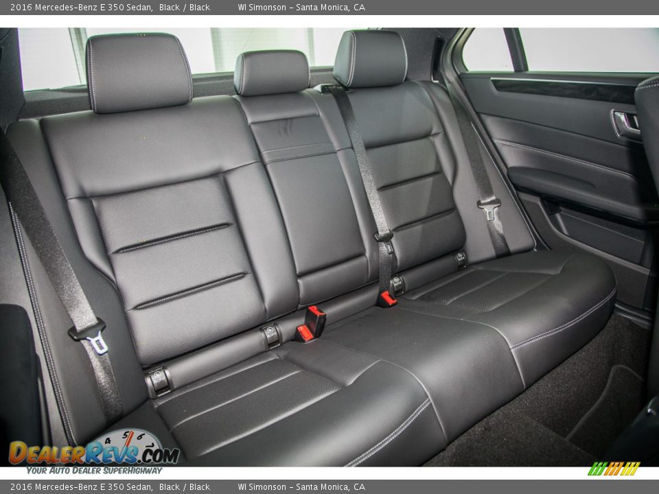2016 Mercedes-Benz E 350 Sedan Black / Black Photo #2