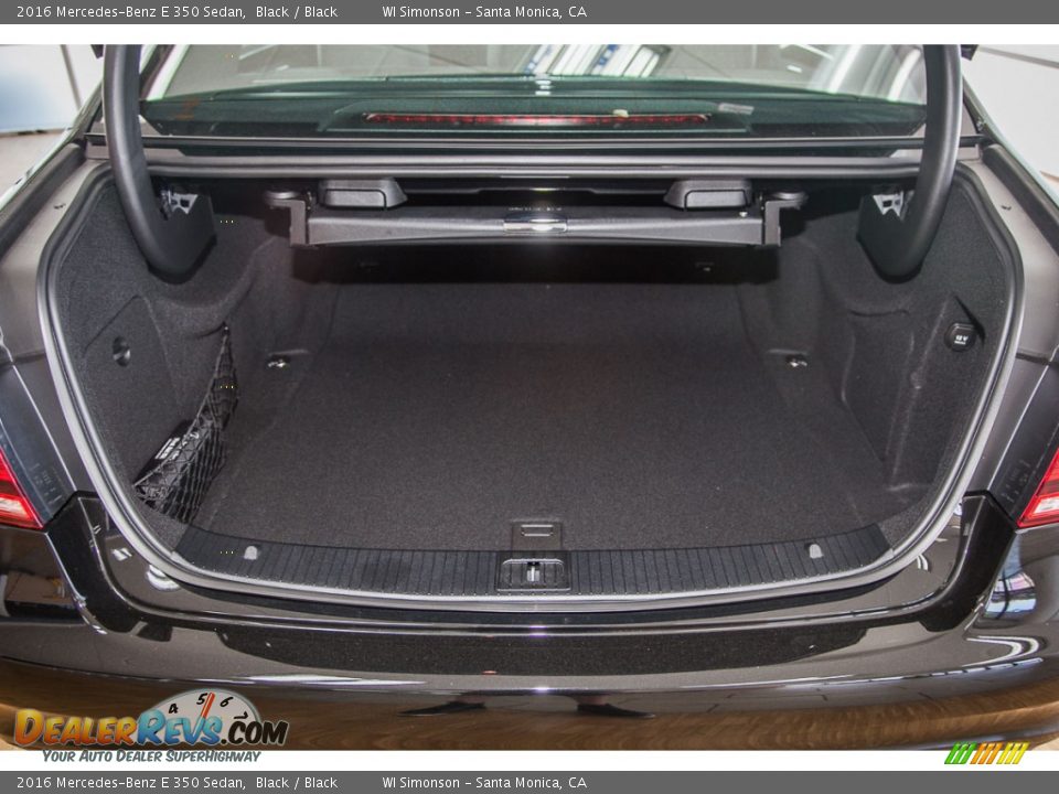 2016 Mercedes-Benz E 350 Sedan Black / Black Photo #5