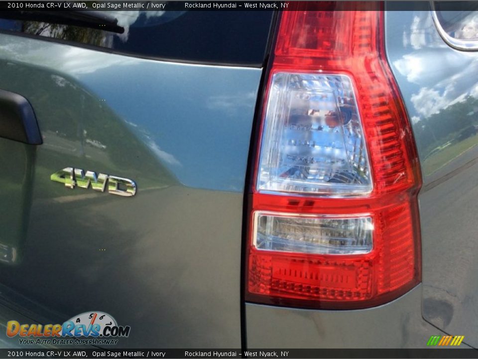 2010 Honda CR-V LX AWD Opal Sage Metallic / Ivory Photo #21