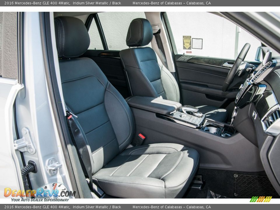 Black Interior - 2016 Mercedes-Benz GLE 400 4Matic Photo #2