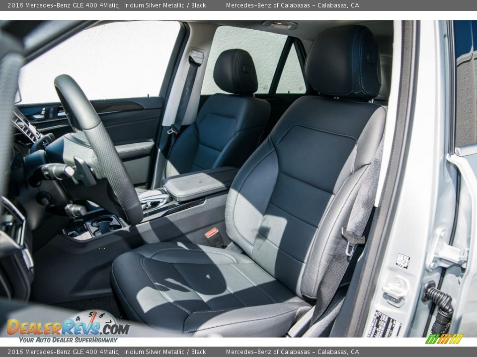 Front Seat of 2016 Mercedes-Benz GLE 400 4Matic Photo #3