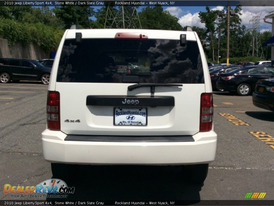 2010 Jeep Liberty Sport 4x4 Stone White / Dark Slate Gray Photo #5