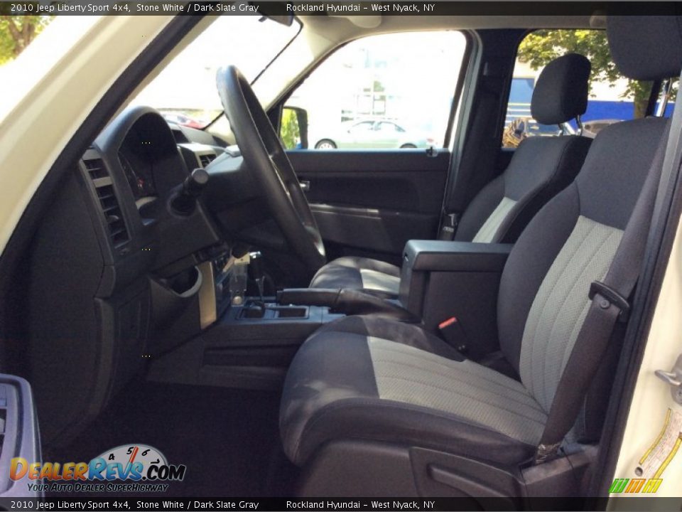 2010 Jeep Liberty Sport 4x4 Stone White / Dark Slate Gray Photo #10