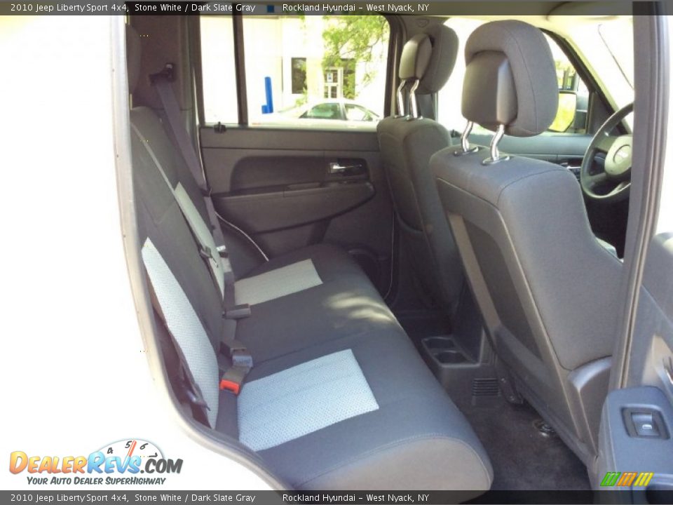 2010 Jeep Liberty Sport 4x4 Stone White / Dark Slate Gray Photo #22