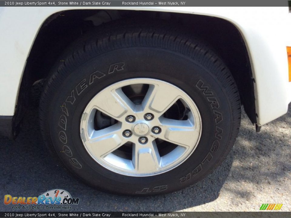 2010 Jeep Liberty Sport 4x4 Stone White / Dark Slate Gray Photo #26