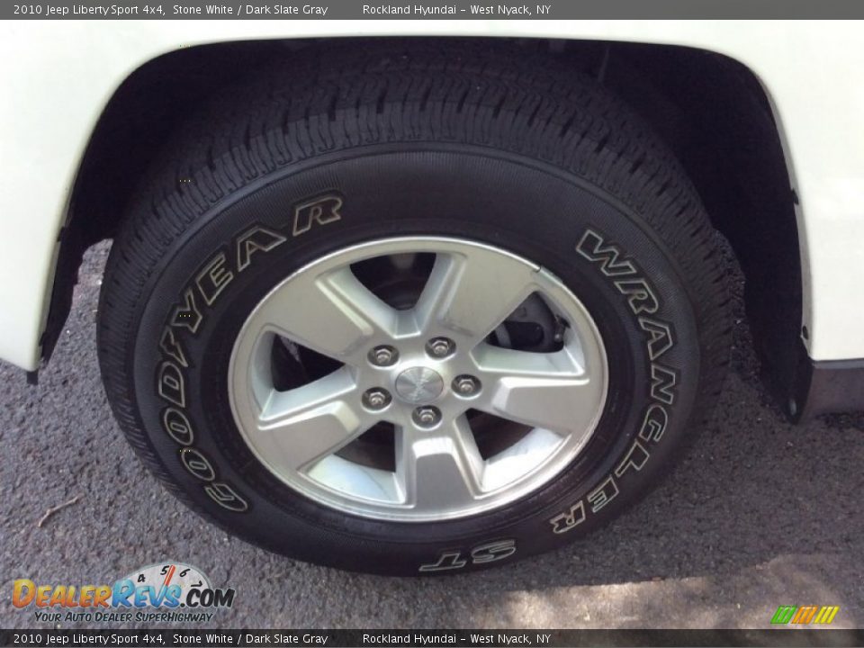 2010 Jeep Liberty Sport 4x4 Stone White / Dark Slate Gray Photo #27