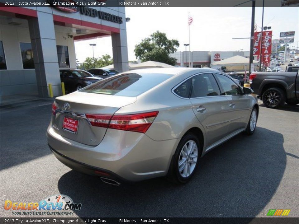 2013 Toyota Avalon XLE Champagne Mica / Light Gray Photo #8