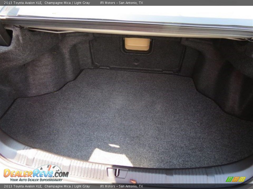 2013 Toyota Avalon XLE Champagne Mica / Light Gray Photo #16
