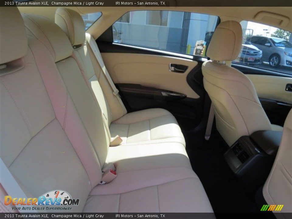 2013 Toyota Avalon XLE Champagne Mica / Light Gray Photo #18