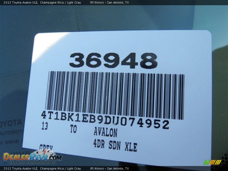 2013 Toyota Avalon XLE Champagne Mica / Light Gray Photo #25