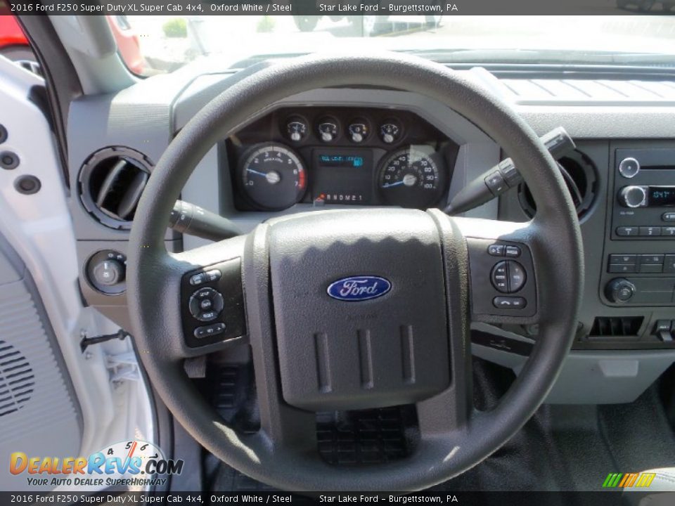 2016 Ford F250 Super Duty XL Super Cab 4x4 Steering Wheel Photo #16