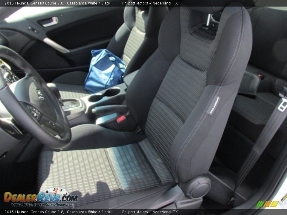 Front Seat of 2015 Hyundai Genesis Coupe 3.8 Photo #20