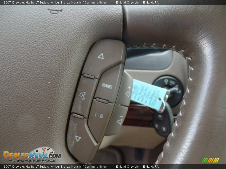 2007 Chevrolet Malibu LT Sedan Amber Bronze Metallic / Cashmere Beige Photo #19