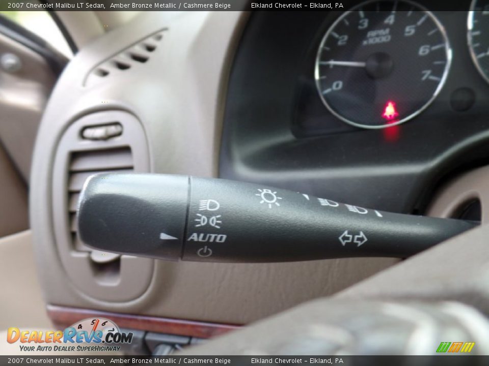 2007 Chevrolet Malibu LT Sedan Amber Bronze Metallic / Cashmere Beige Photo #21