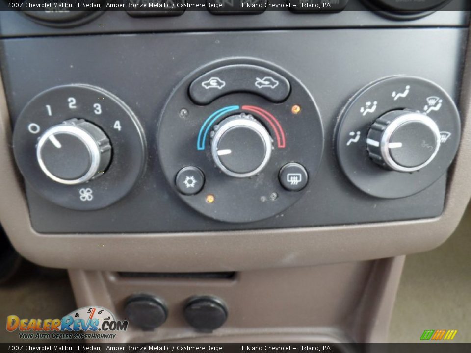 2007 Chevrolet Malibu LT Sedan Amber Bronze Metallic / Cashmere Beige Photo #25