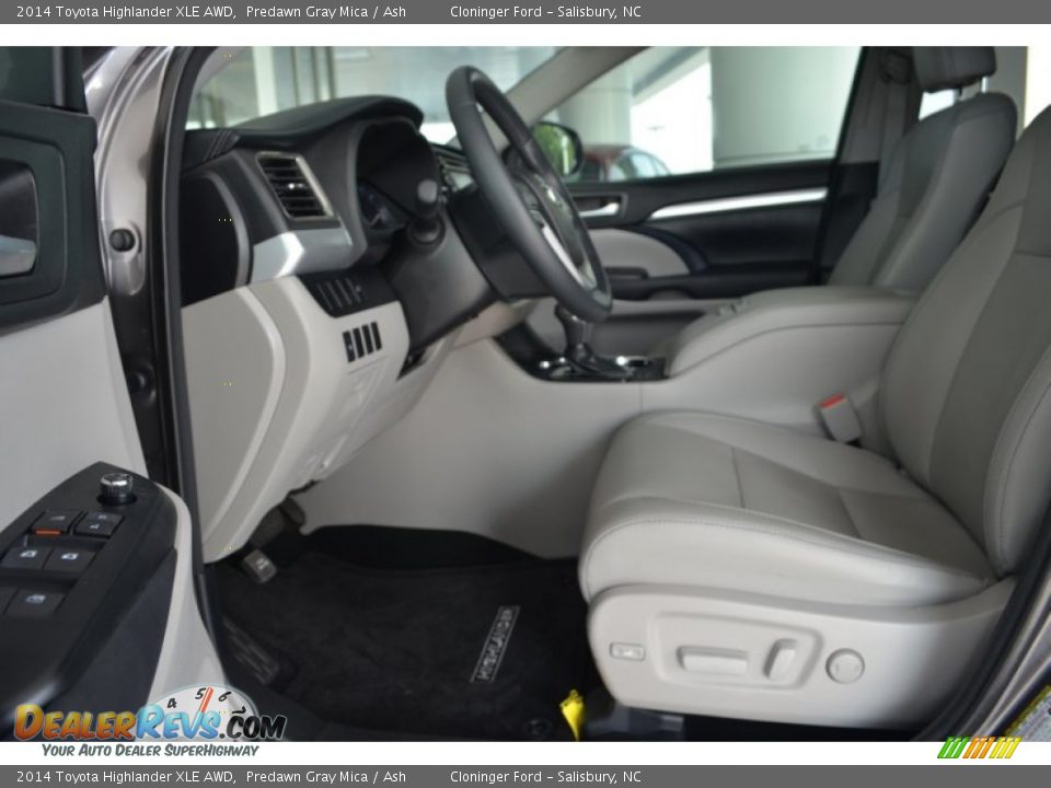 2014 Toyota Highlander XLE AWD Predawn Gray Mica / Ash Photo #10