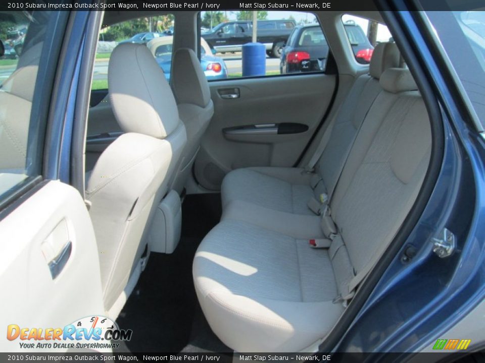 2010 Subaru Impreza Outback Sport Wagon Newport Blue Pearl / Ivory Photo #20