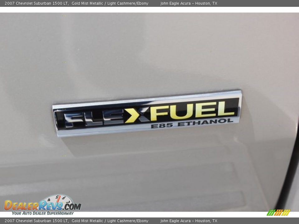 2007 Chevrolet Suburban 1500 LT Gold Mist Metallic / Light Cashmere/Ebony Photo #20