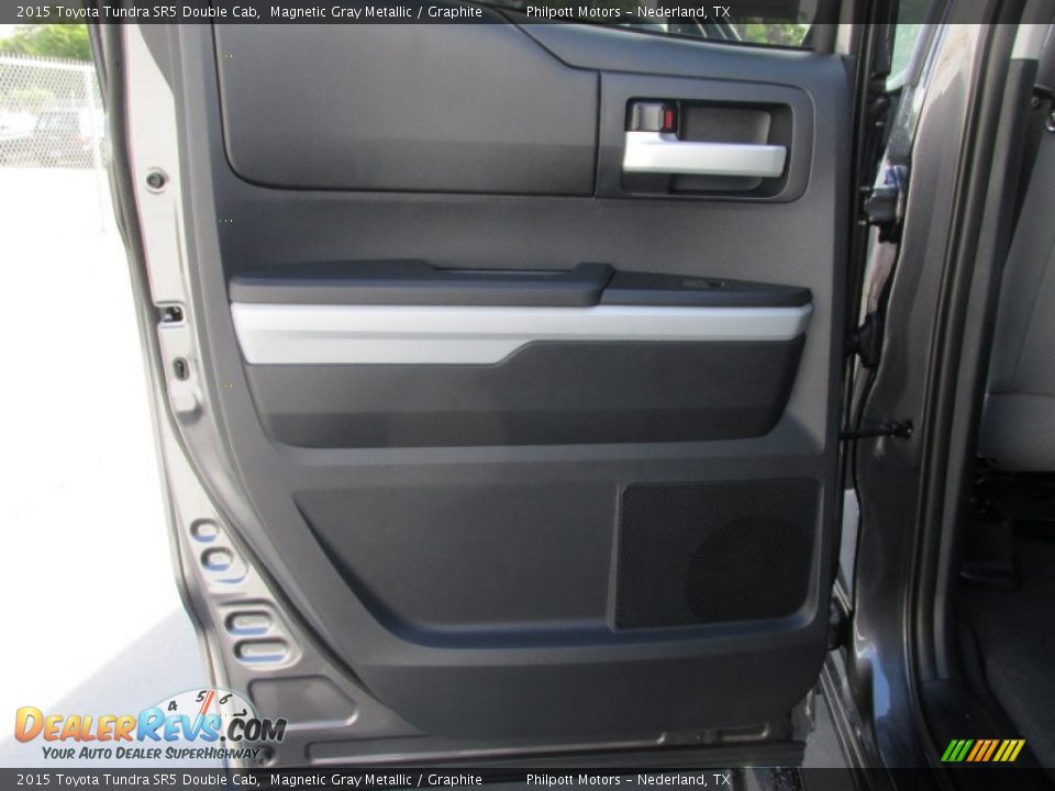 2015 Toyota Tundra SR5 Double Cab Magnetic Gray Metallic / Graphite Photo #18