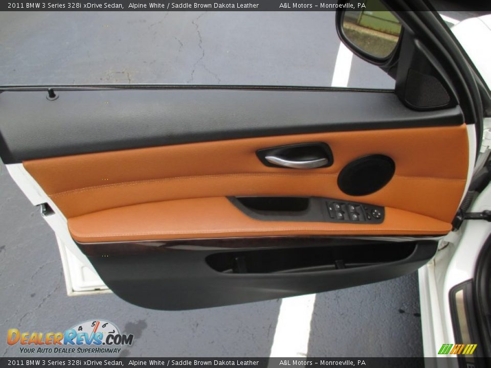 2011 BMW 3 Series 328i xDrive Sedan Alpine White / Saddle Brown Dakota Leather Photo #11