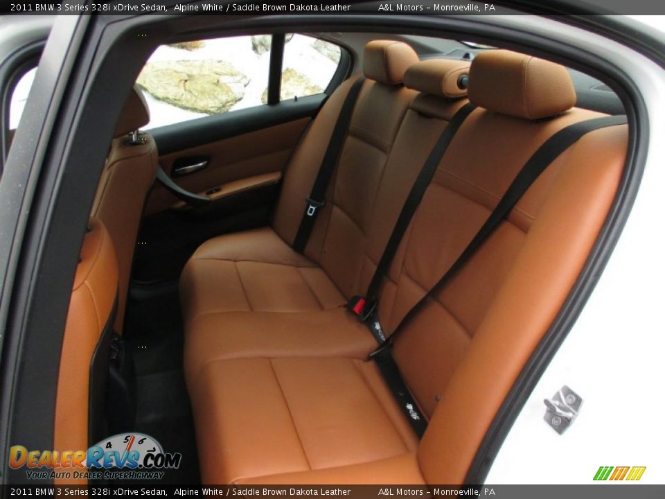 2011 BMW 3 Series 328i xDrive Sedan Alpine White / Saddle Brown Dakota Leather Photo #13
