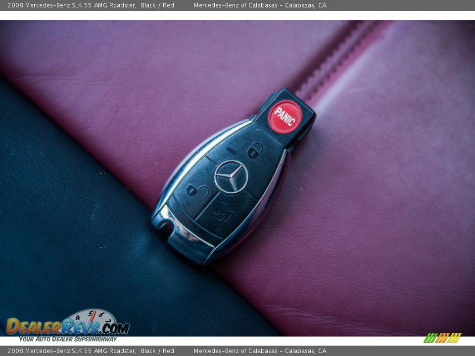 Keys of 2008 Mercedes-Benz SLK 55 AMG Roadster Photo #11