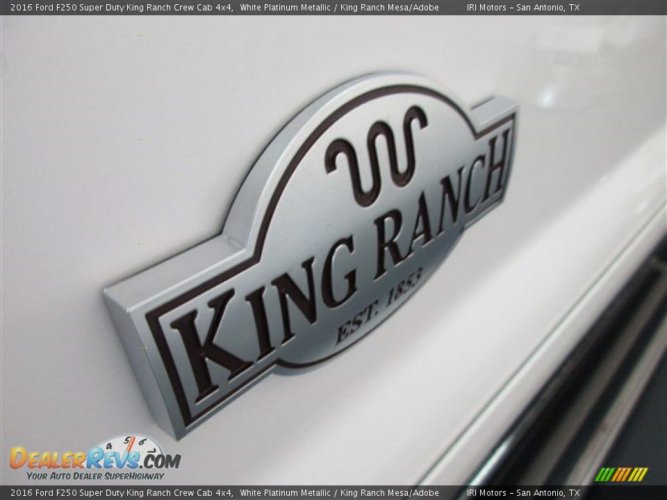 2016 Ford F250 Super Duty King Ranch Crew Cab 4x4 White Platinum Metallic / King Ranch Mesa/Adobe Photo #5