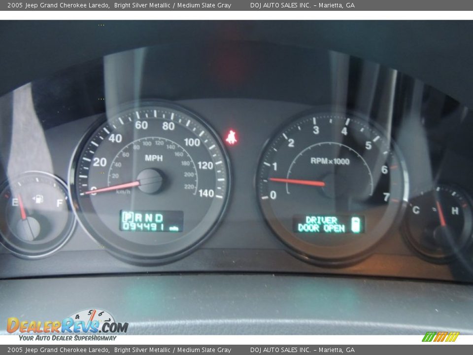 2005 Jeep Grand Cherokee Laredo Bright Silver Metallic / Medium Slate Gray Photo #10