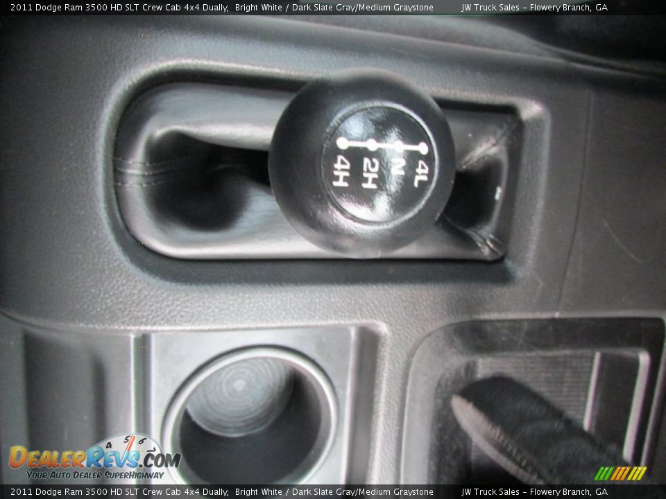 2011 Dodge Ram 3500 HD SLT Crew Cab 4x4 Dually Bright White / Dark Slate Gray/Medium Graystone Photo #29