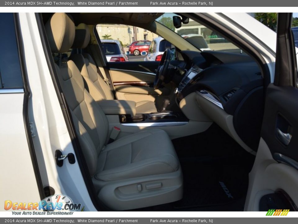2014 Acura MDX SH-AWD Technology White Diamond Pearl / Parchment Photo #28