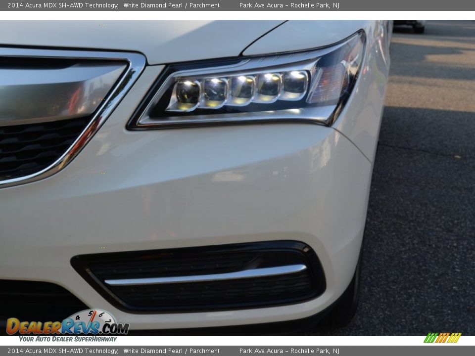 2014 Acura MDX SH-AWD Technology White Diamond Pearl / Parchment Photo #31