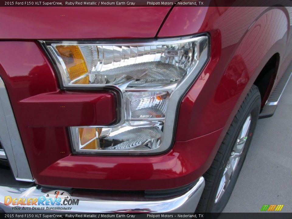 2015 Ford F150 XLT SuperCrew Ruby Red Metallic / Medium Earth Gray Photo #9
