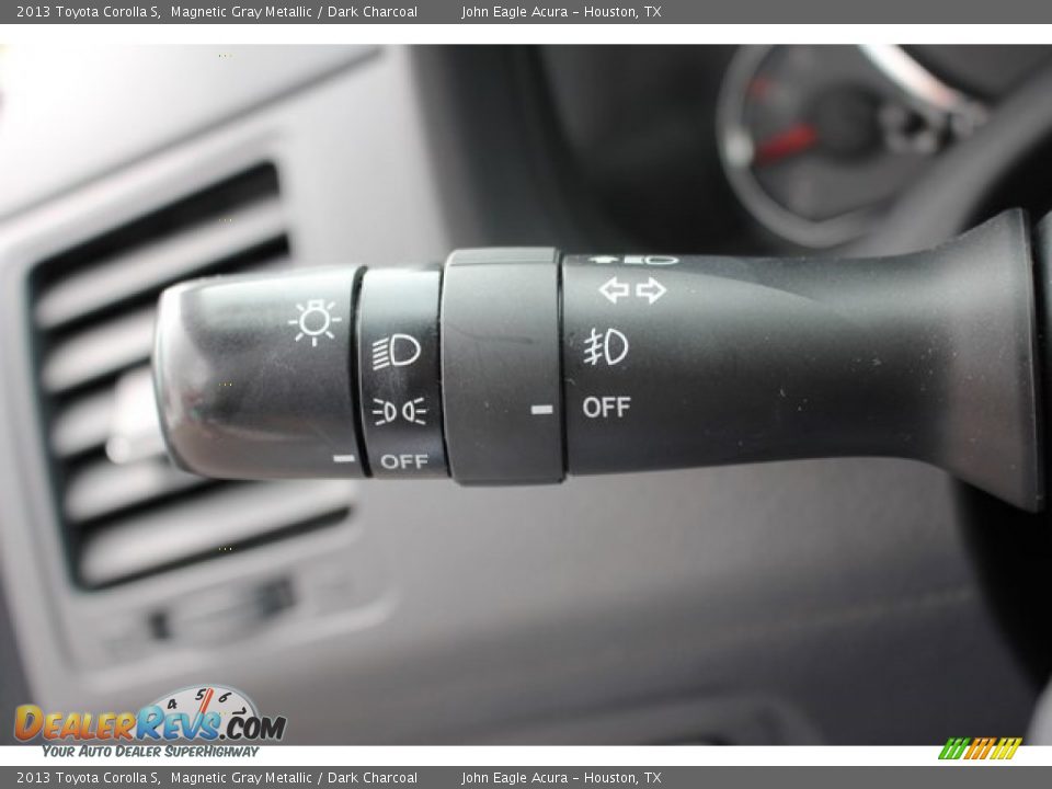 2013 Toyota Corolla S Magnetic Gray Metallic / Dark Charcoal Photo #31
