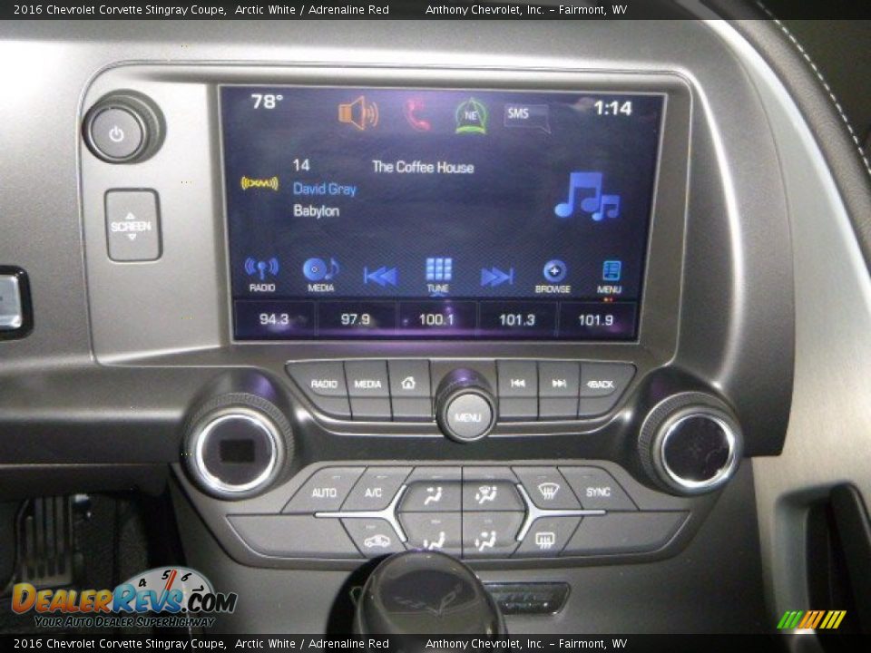 Controls of 2016 Chevrolet Corvette Stingray Coupe Photo #16