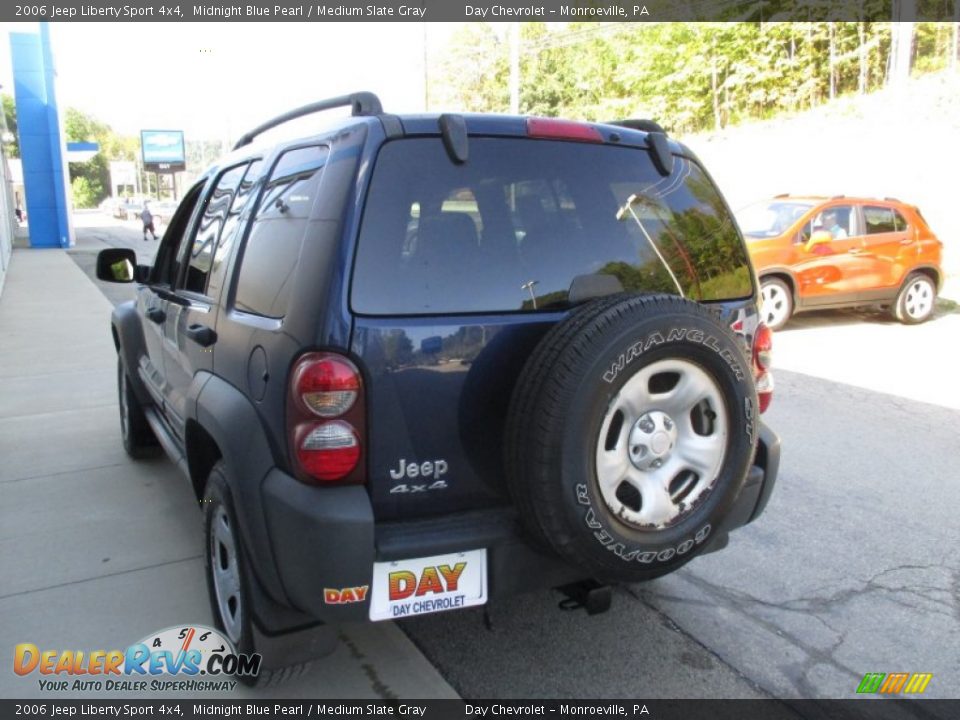 2006 Jeep Liberty Sport 4x4 Midnight Blue Pearl / Medium Slate Gray Photo #7