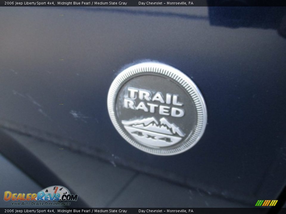 2006 Jeep Liberty Sport 4x4 Midnight Blue Pearl / Medium Slate Gray Photo #12