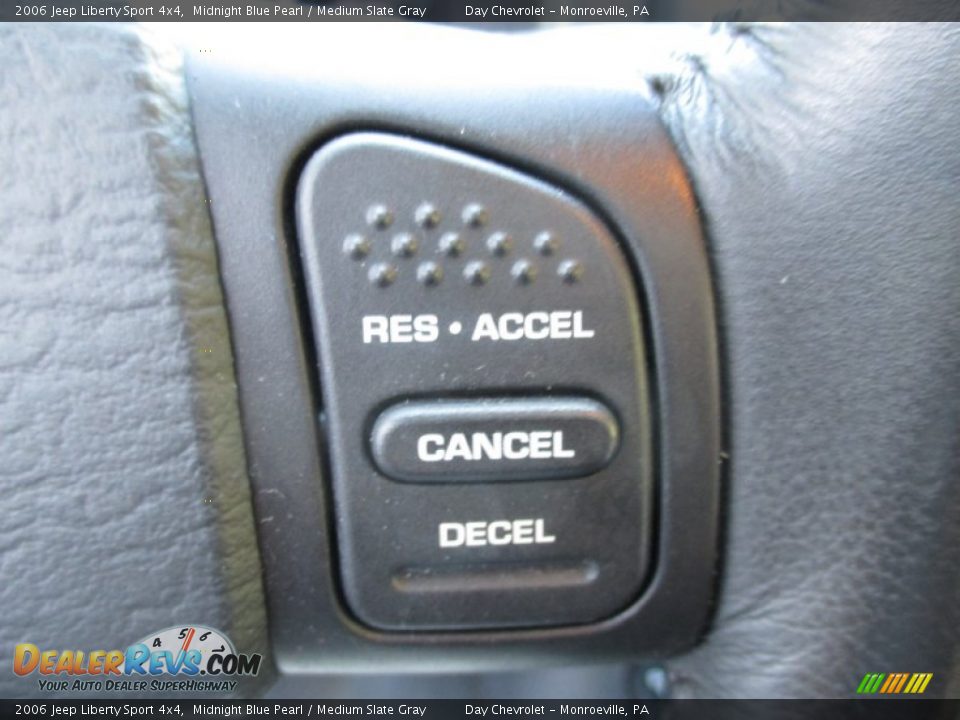 2006 Jeep Liberty Sport 4x4 Midnight Blue Pearl / Medium Slate Gray Photo #36