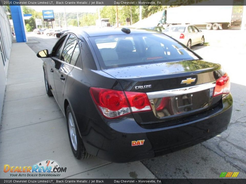 2016 Chevrolet Cruze Limited LT Black Granite Metallic / Jet Black Photo #7