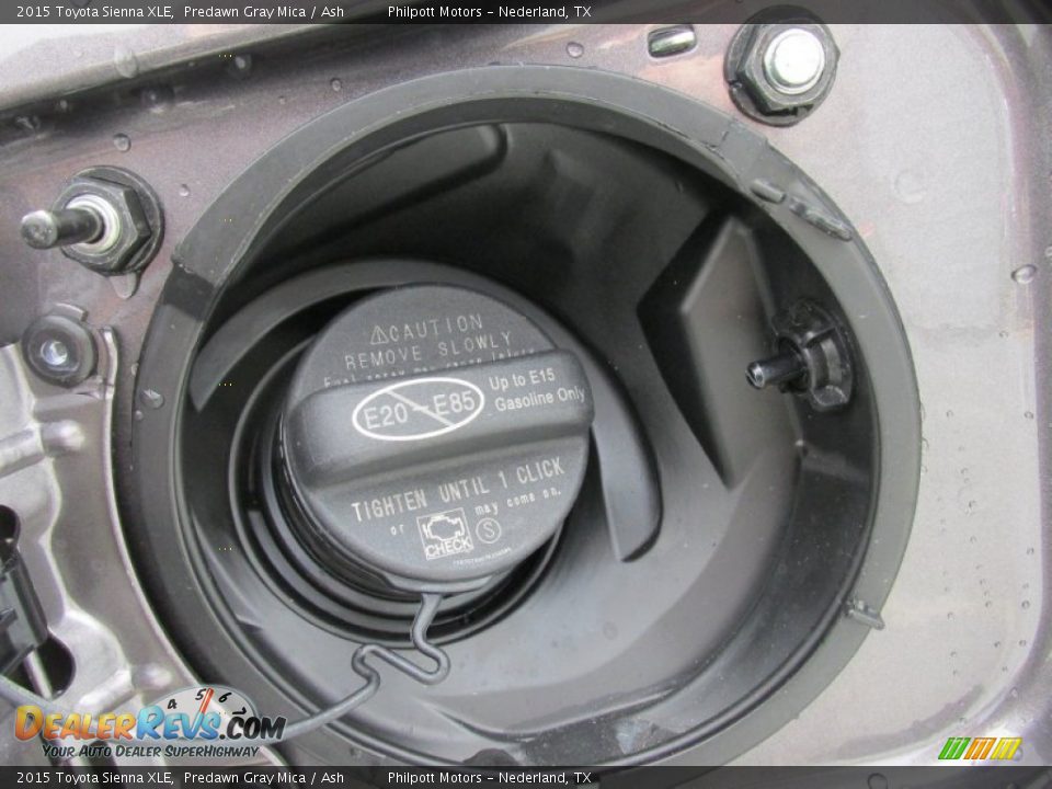 2015 Toyota Sienna XLE Predawn Gray Mica / Ash Photo #13