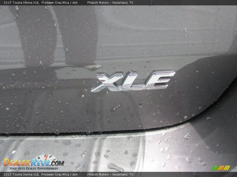 2015 Toyota Sienna XLE Predawn Gray Mica / Ash Photo #15