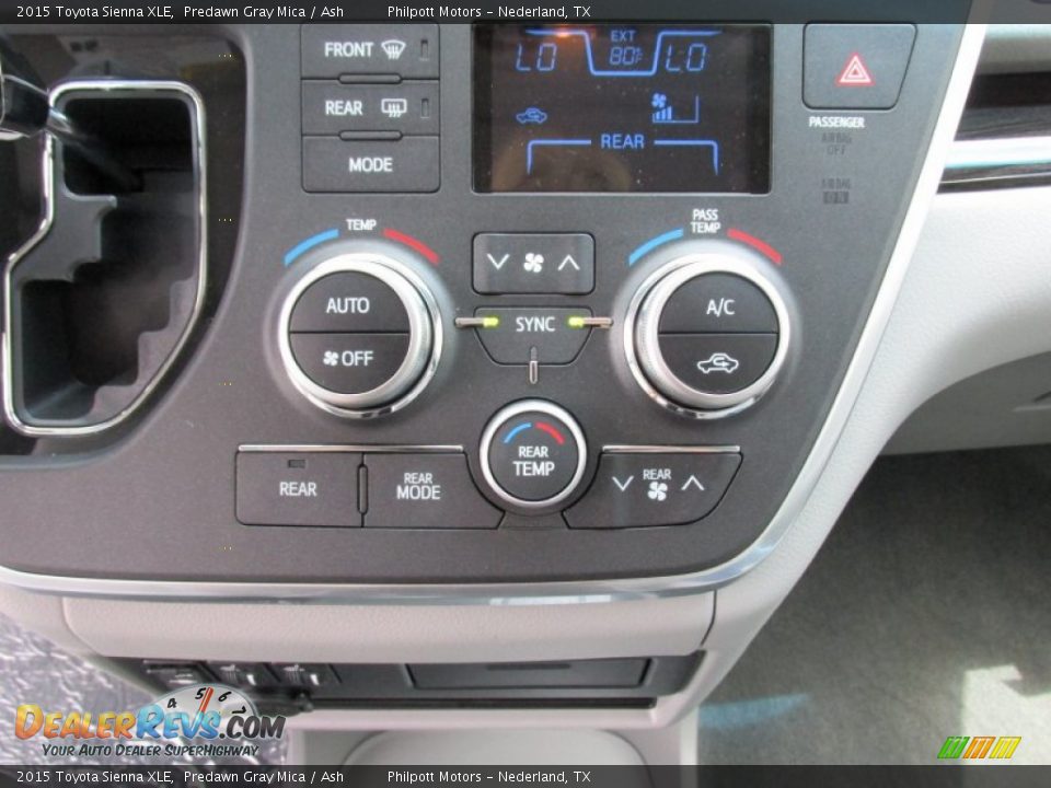 2015 Toyota Sienna XLE Predawn Gray Mica / Ash Photo #28