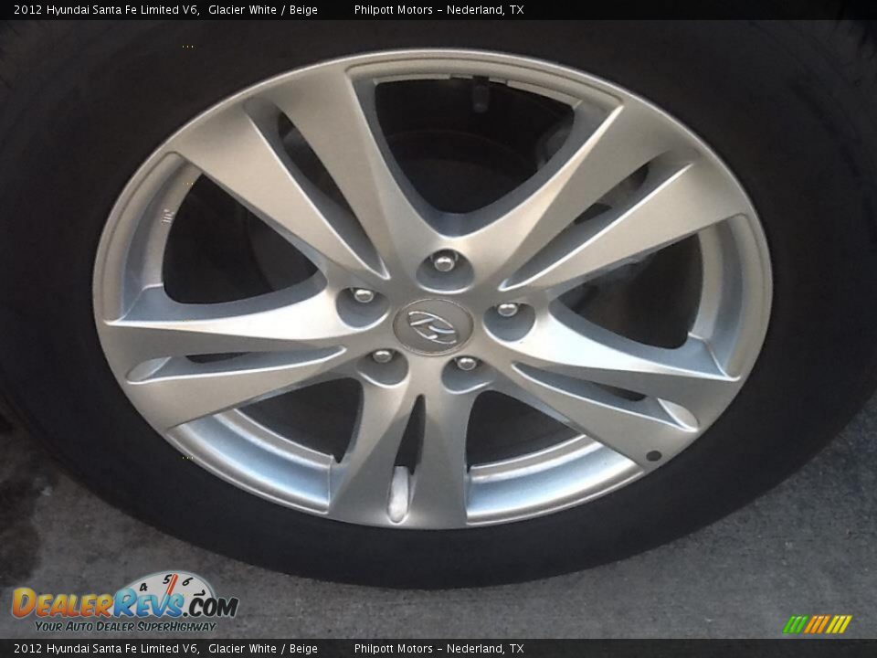 2012 Hyundai Santa Fe Limited V6 Glacier White / Beige Photo #5