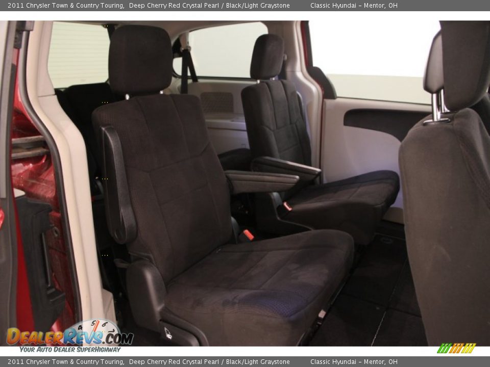 2011 Chrysler Town & Country Touring Deep Cherry Red Crystal Pearl / Black/Light Graystone Photo #11