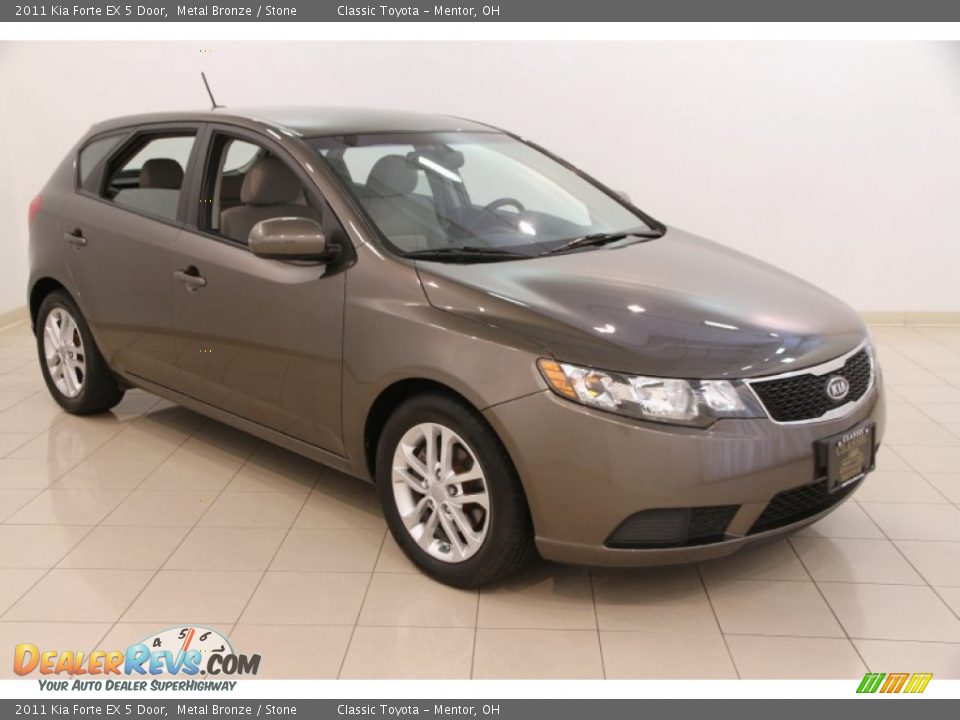 2011 Kia Forte EX 5 Door Metal Bronze / Stone Photo #1