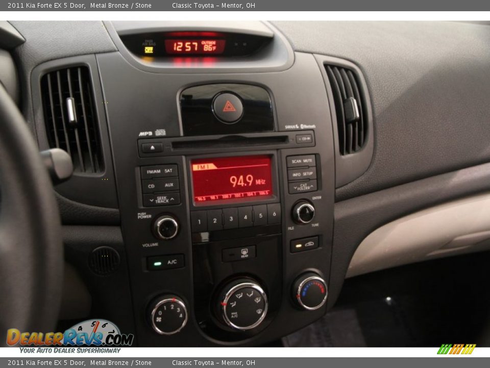 2011 Kia Forte EX 5 Door Metal Bronze / Stone Photo #8
