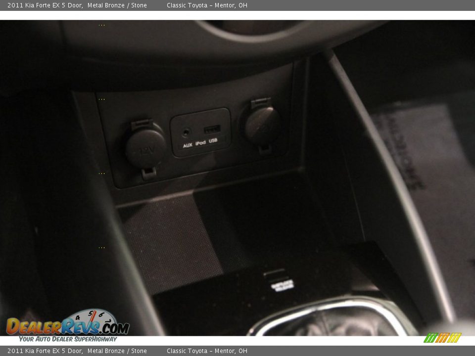 2011 Kia Forte EX 5 Door Metal Bronze / Stone Photo #11