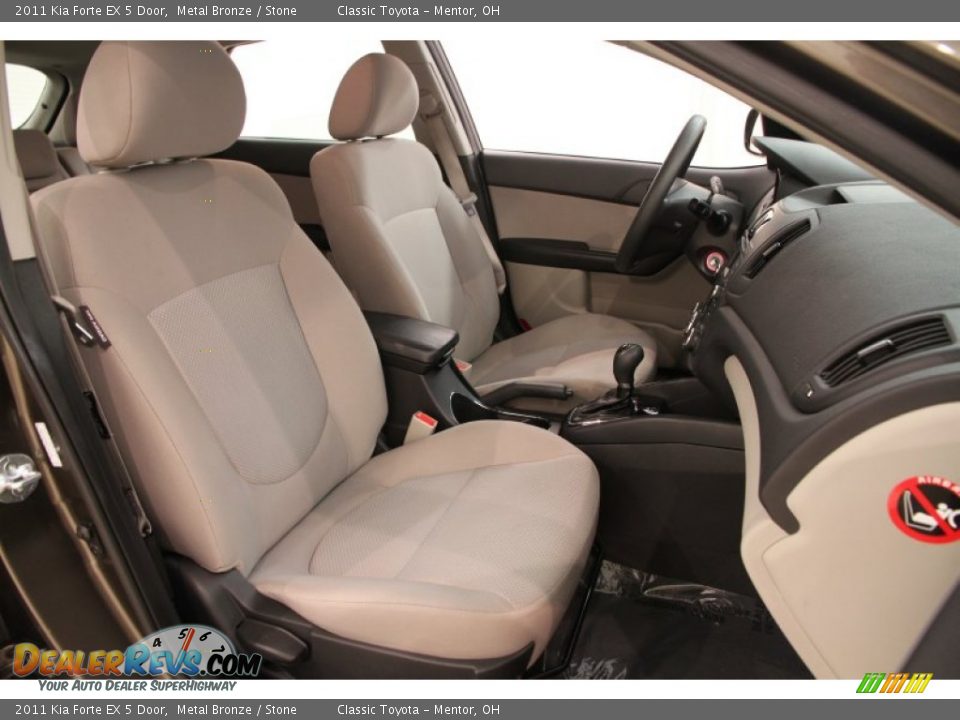 2011 Kia Forte EX 5 Door Metal Bronze / Stone Photo #12