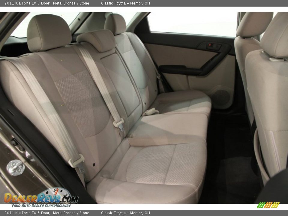 2011 Kia Forte EX 5 Door Metal Bronze / Stone Photo #13