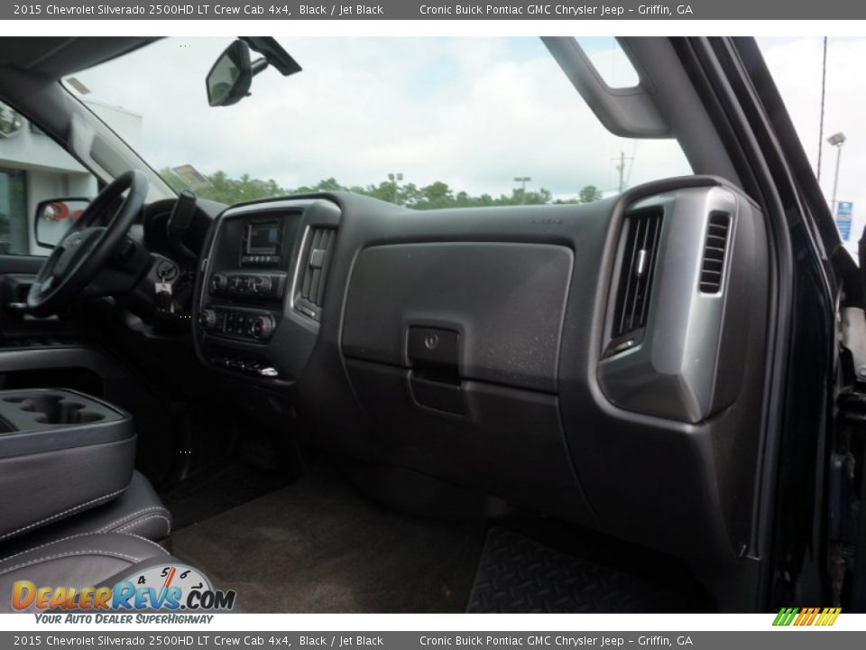 2015 Chevrolet Silverado 2500HD LT Crew Cab 4x4 Black / Jet Black Photo #18